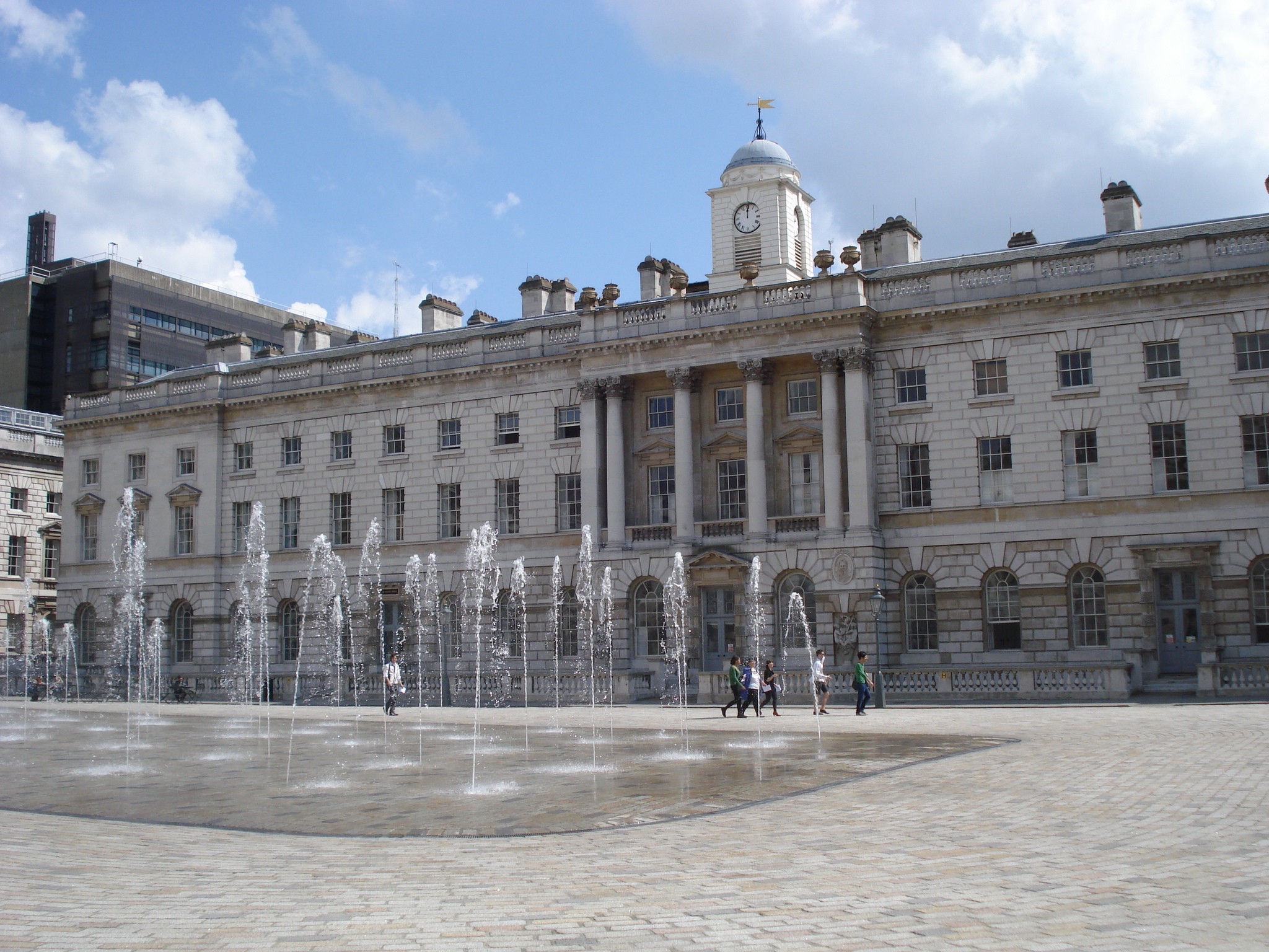 Download this Somerset House Fountains picture